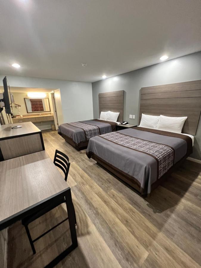 Continental Inn And Suites Nacogdoches Tx Sfa University Downtown Экстерьер фото